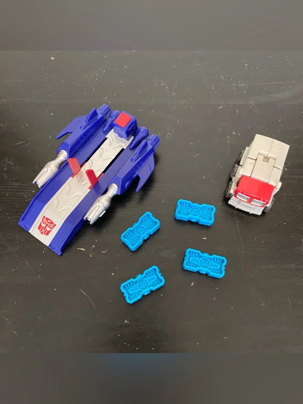 Tomy Hasbro Transformers Optimus Prime Bot Shots Autobot Launcher Blue Bricks